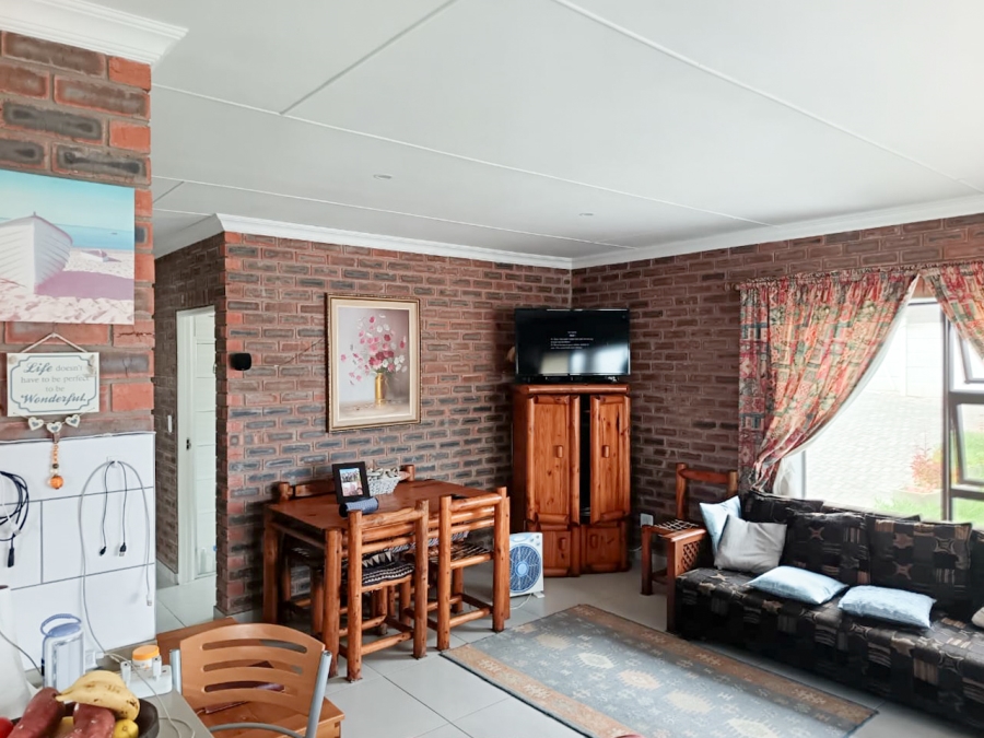 7 Bedroom Property for Sale in Dana Bay Western Cape